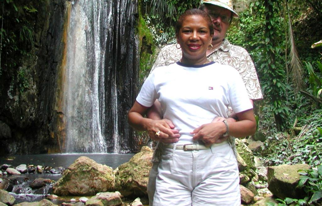 Bed and Breakfast Nature'S Paradise Marigot-Bucht Exterior foto