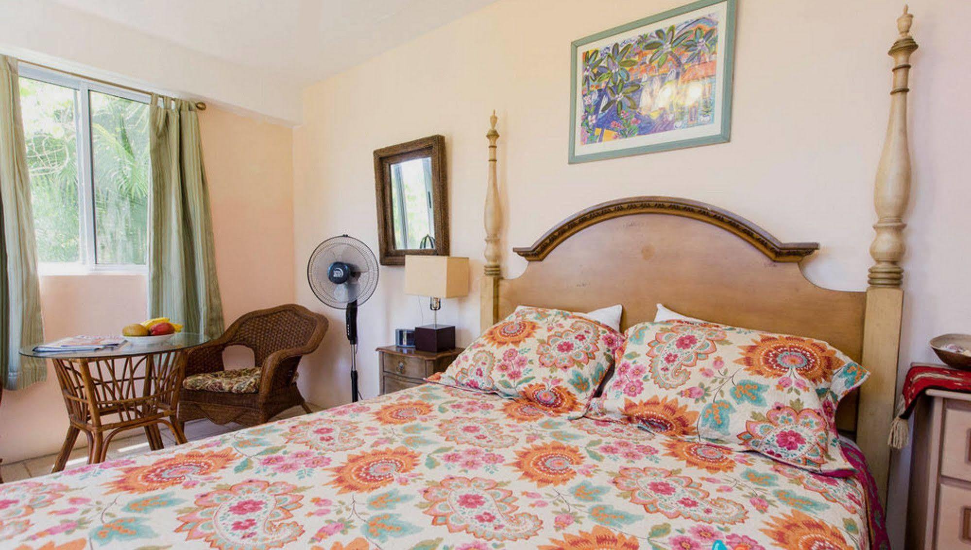 Bed and Breakfast Nature'S Paradise Marigot-Bucht Exterior foto