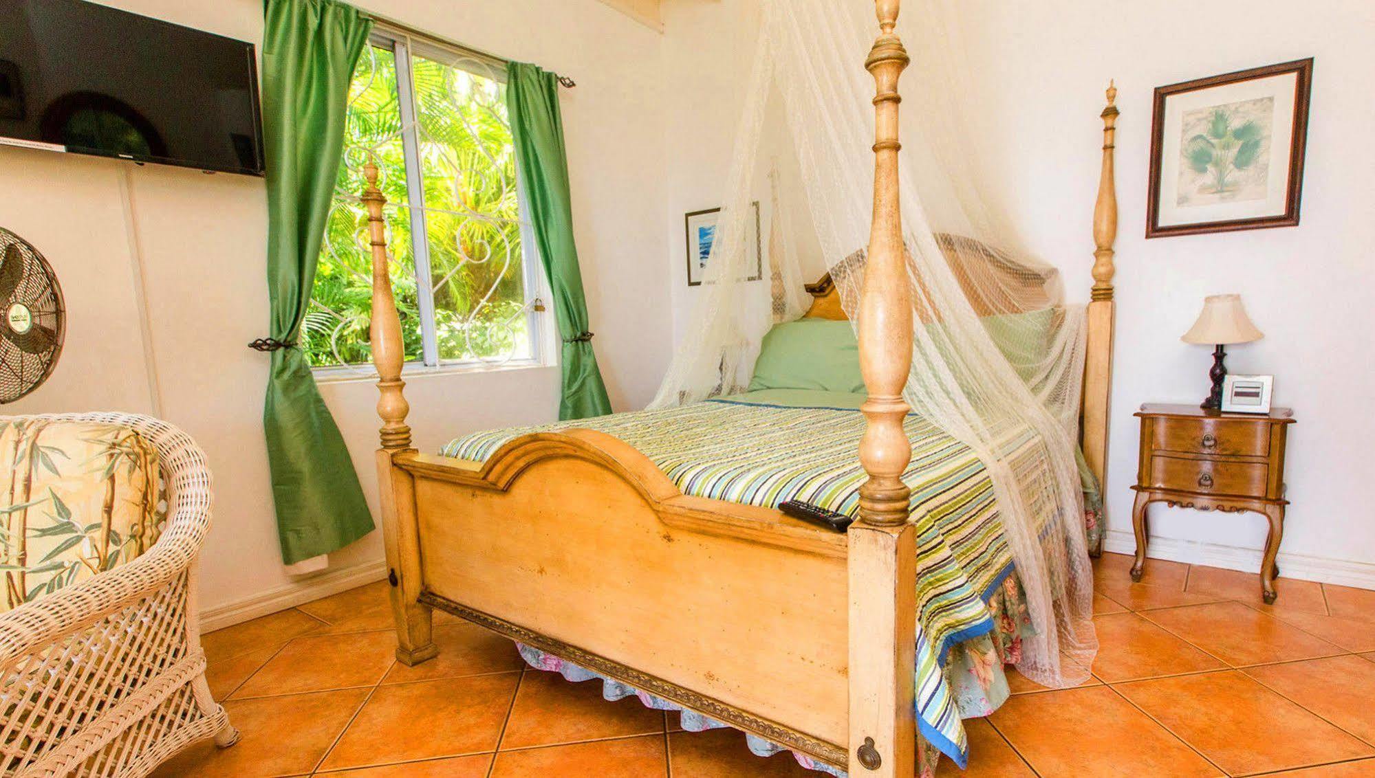 Bed and Breakfast Nature'S Paradise Marigot-Bucht Exterior foto