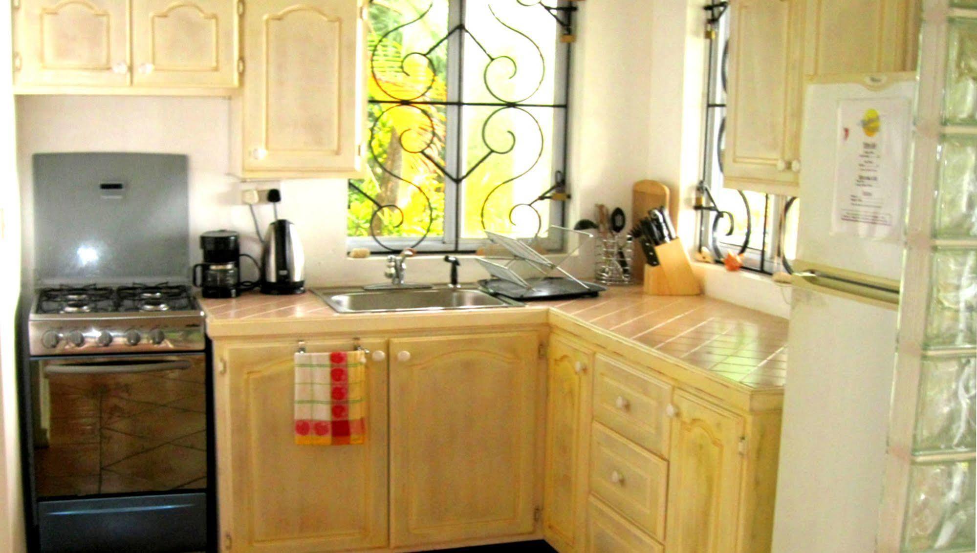Bed and Breakfast Nature'S Paradise Marigot-Bucht Exterior foto
